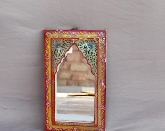 Specchio ad arco in legno dipinto a mano, mihrab indiano floreale, decorazione murale boho