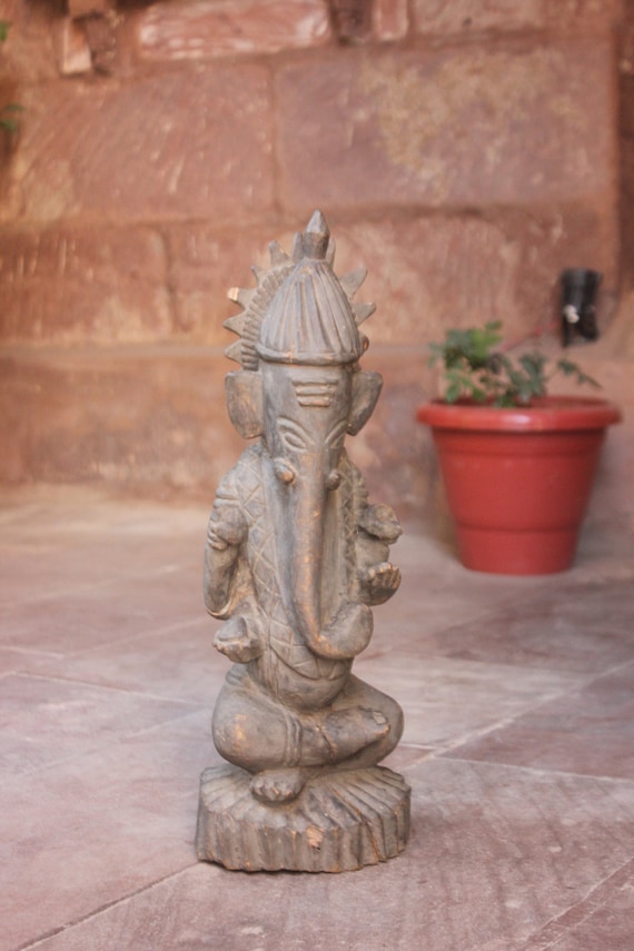 インド　木彫りのガネーシャ像　アンティーク品 アンティーク木製ガネーシャ像：インドの室内装飾 - Etsy 日本