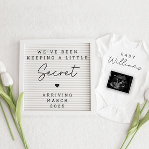 Einfache minimalistische Schwangerschaftsankündigung Digitale, geschlechtsneutrale Boho-Babyankündigung, moderne bearbeitbare Social Media Baby Reveal-Vorlage