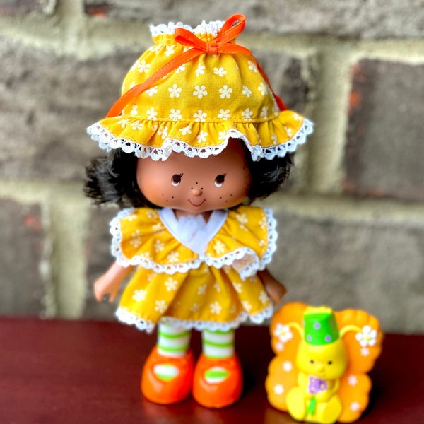 Vintage "SCENTED" PARTY PLEASER Strawberry Shortcake Orange Blossom Doll & butterfly pet Marmalade | Kenner | American Greetings.