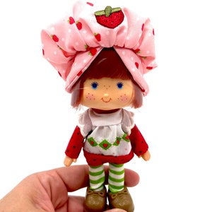EUROPEAN Version - “Strawberry Shortcake&quot; | Spain - Tarta de Fresa | “SCENTED” | 2020 Re-Issue.