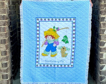 Vintage Huckleberry Pie & Pupcake Blanket.