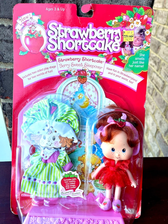 scented strawberry shortcake figures