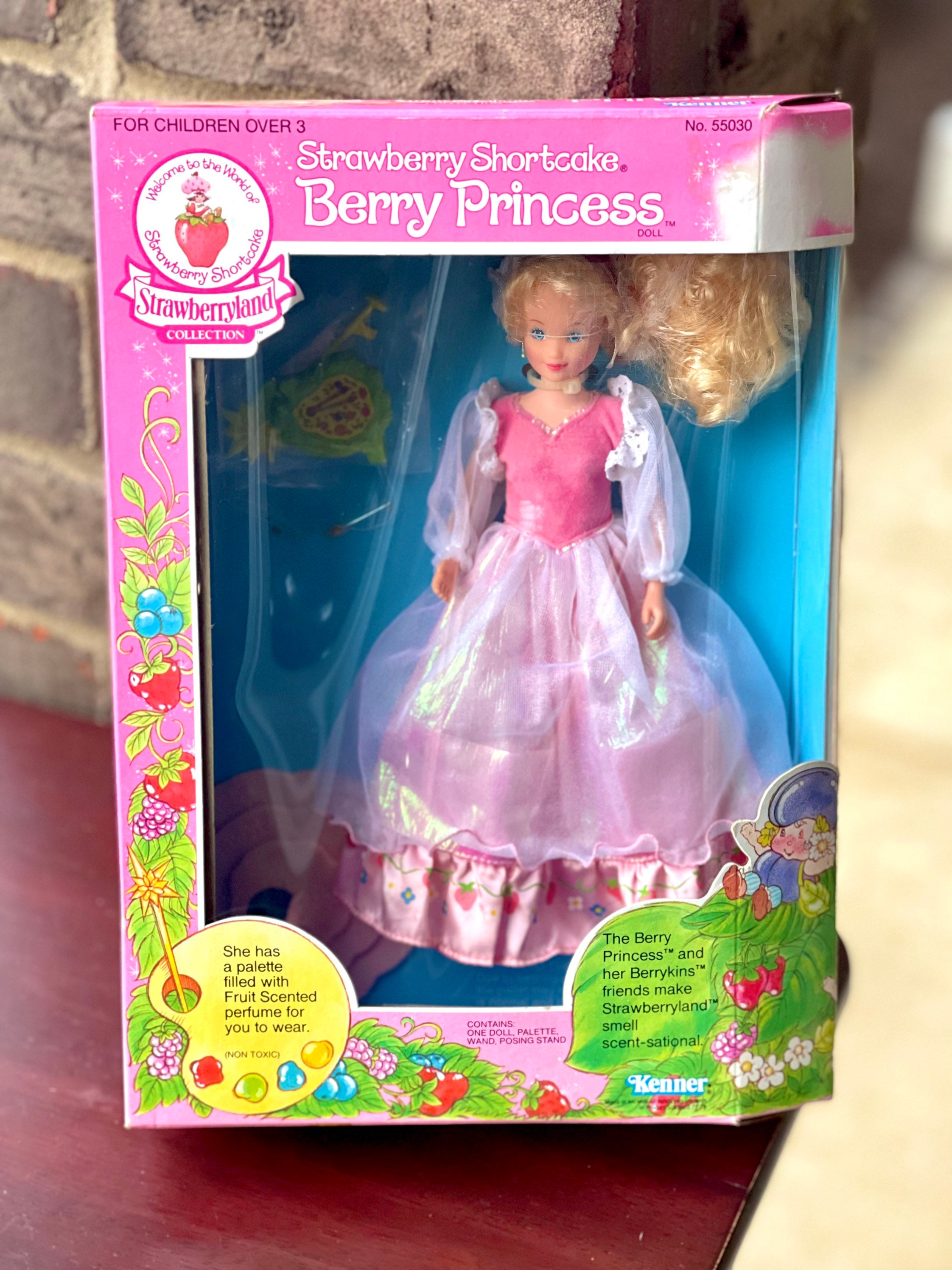 strawberry shortcake doll perfume