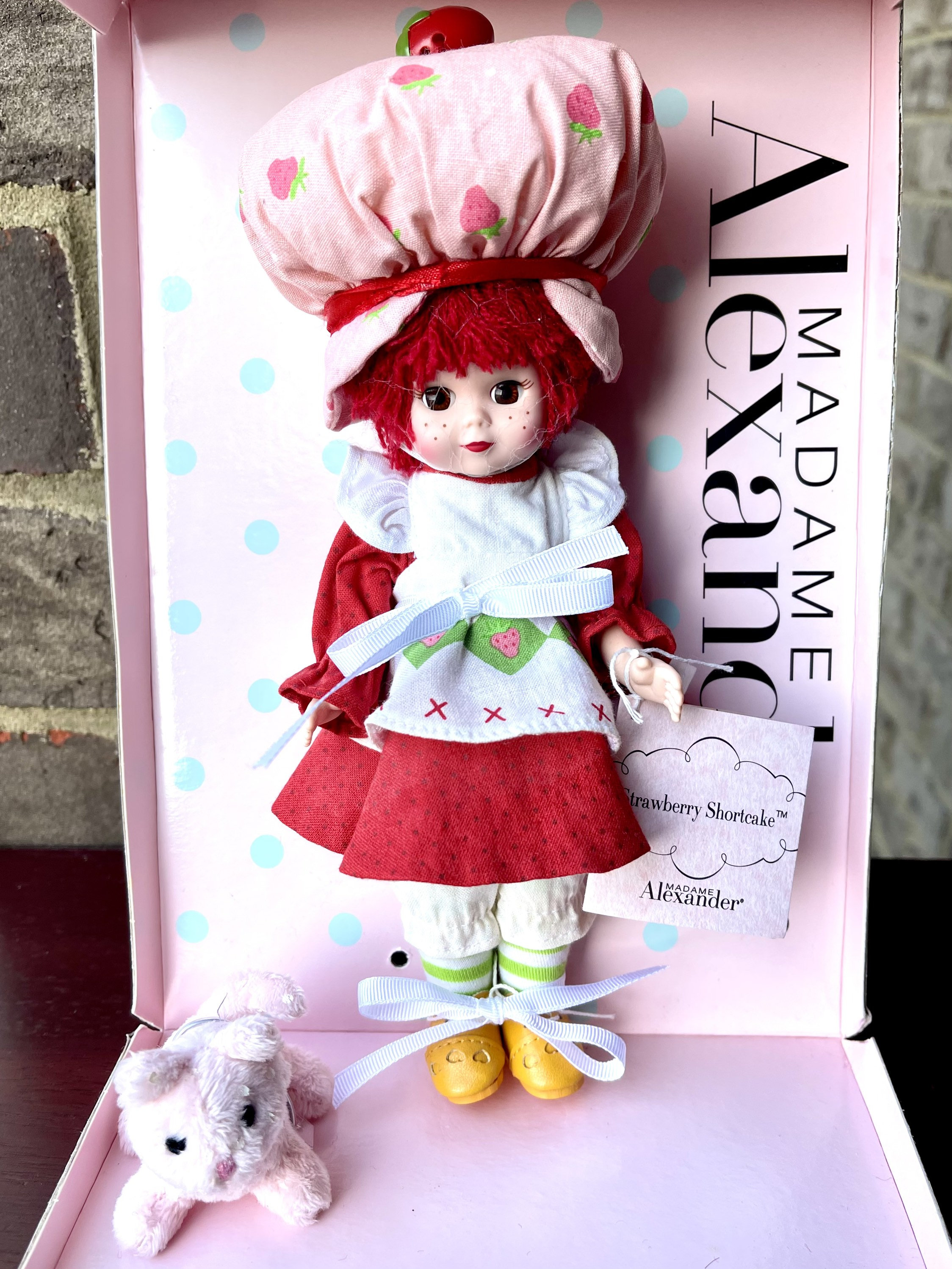 Madame Alexander Strawberry Shortcake 8” Doll & Custard Cat Pet