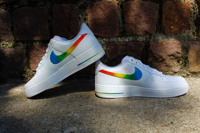 custom airbrush air force ones