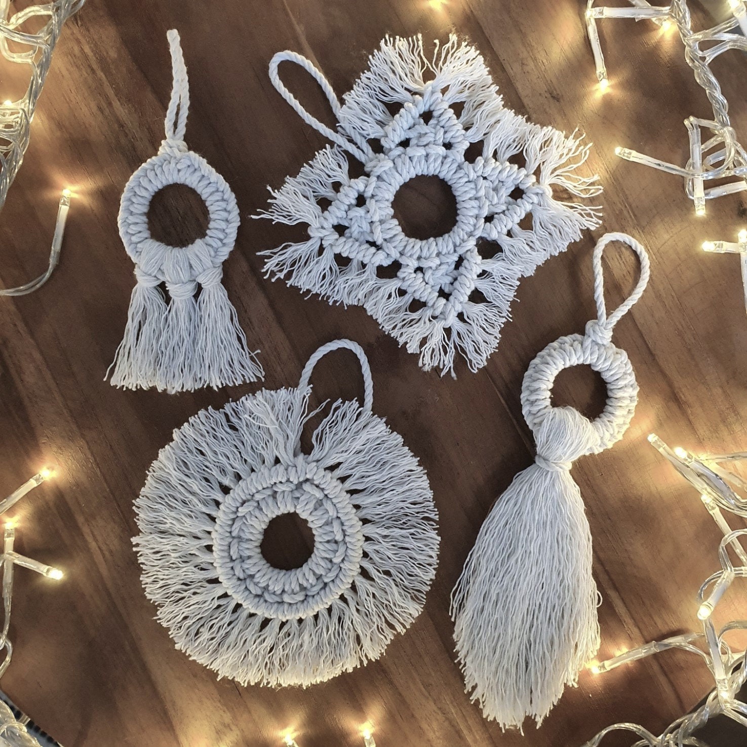 Set de 4 Décorations Macramé Sofia - Fait Main en Fêtes Suspendre Hiver Accroche