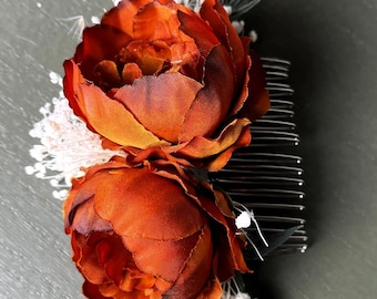 Dried flower hair clip, boho dried flower hair piece wedding flowers, dried flower hair comb flowers and preserved greenery