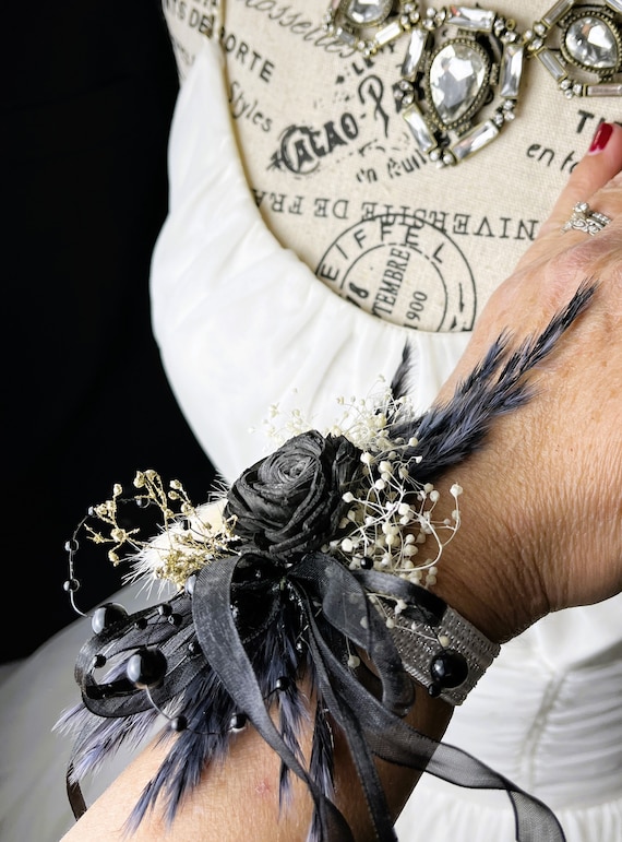 corsage for black and gold dress Corsage for Black and Gold Dress