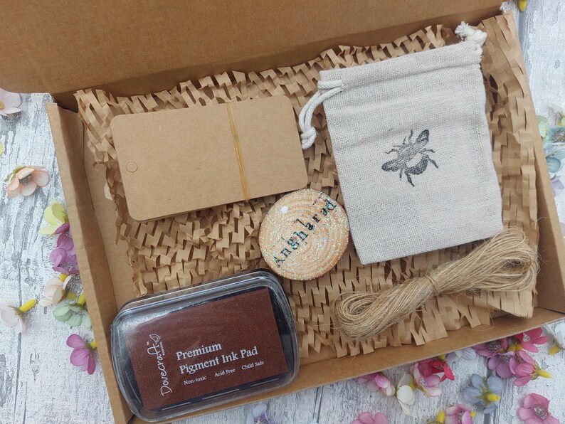 Hand carved Ink Stamp Set Gift Box, DIY Gift Tag Make Your Own Kit, Snail Mail Eco Gift Idea image 13