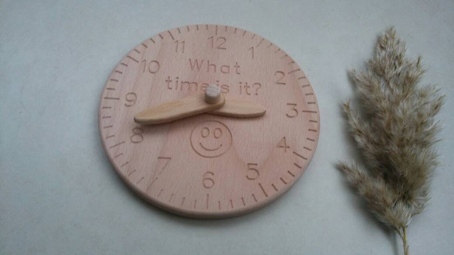 Youre Doing It Wrong Learn The Real Way To Tell Time On A Clock - 3mirr22