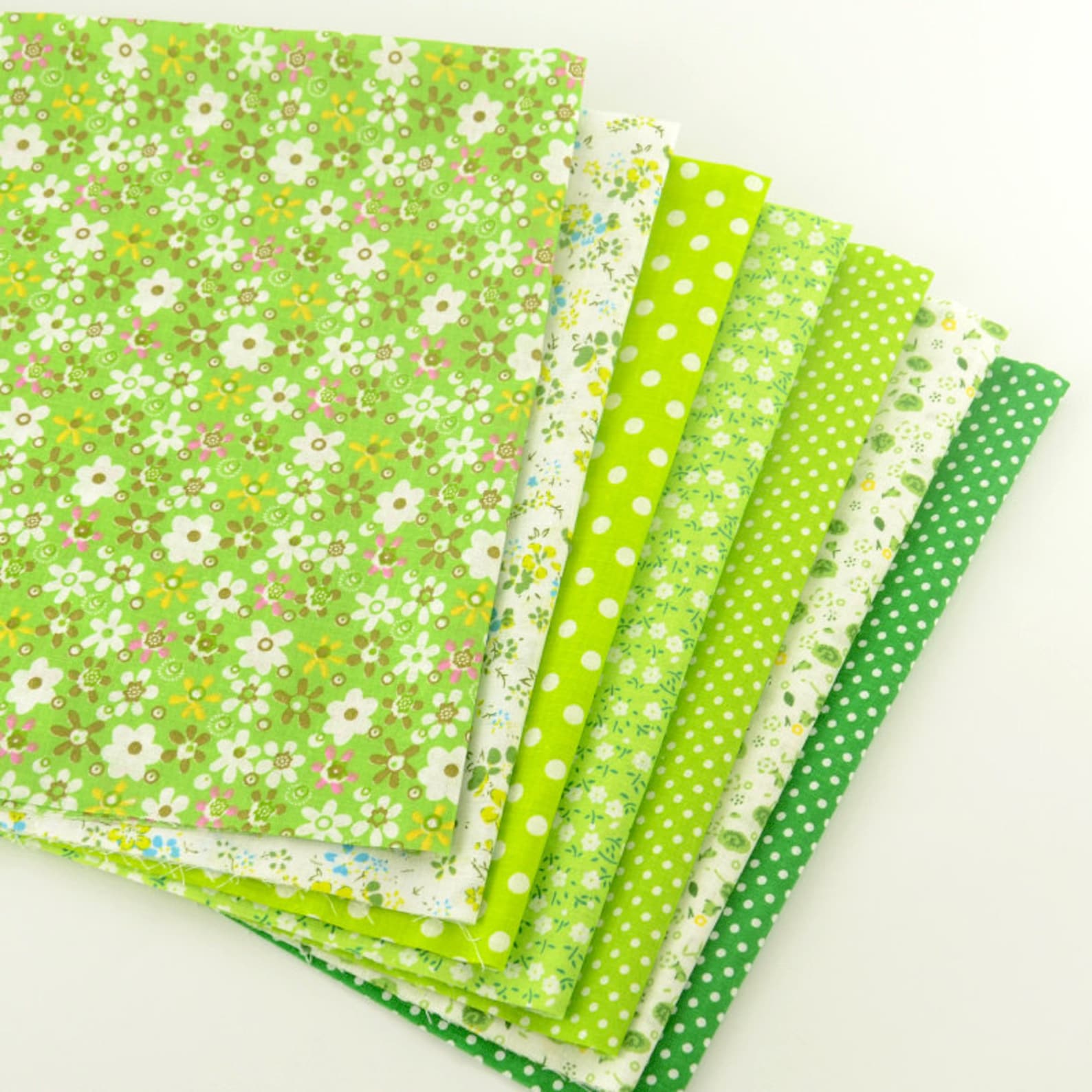 Fat Quarter Green Floral Bundle of 7 20x20 100 Etsy UK