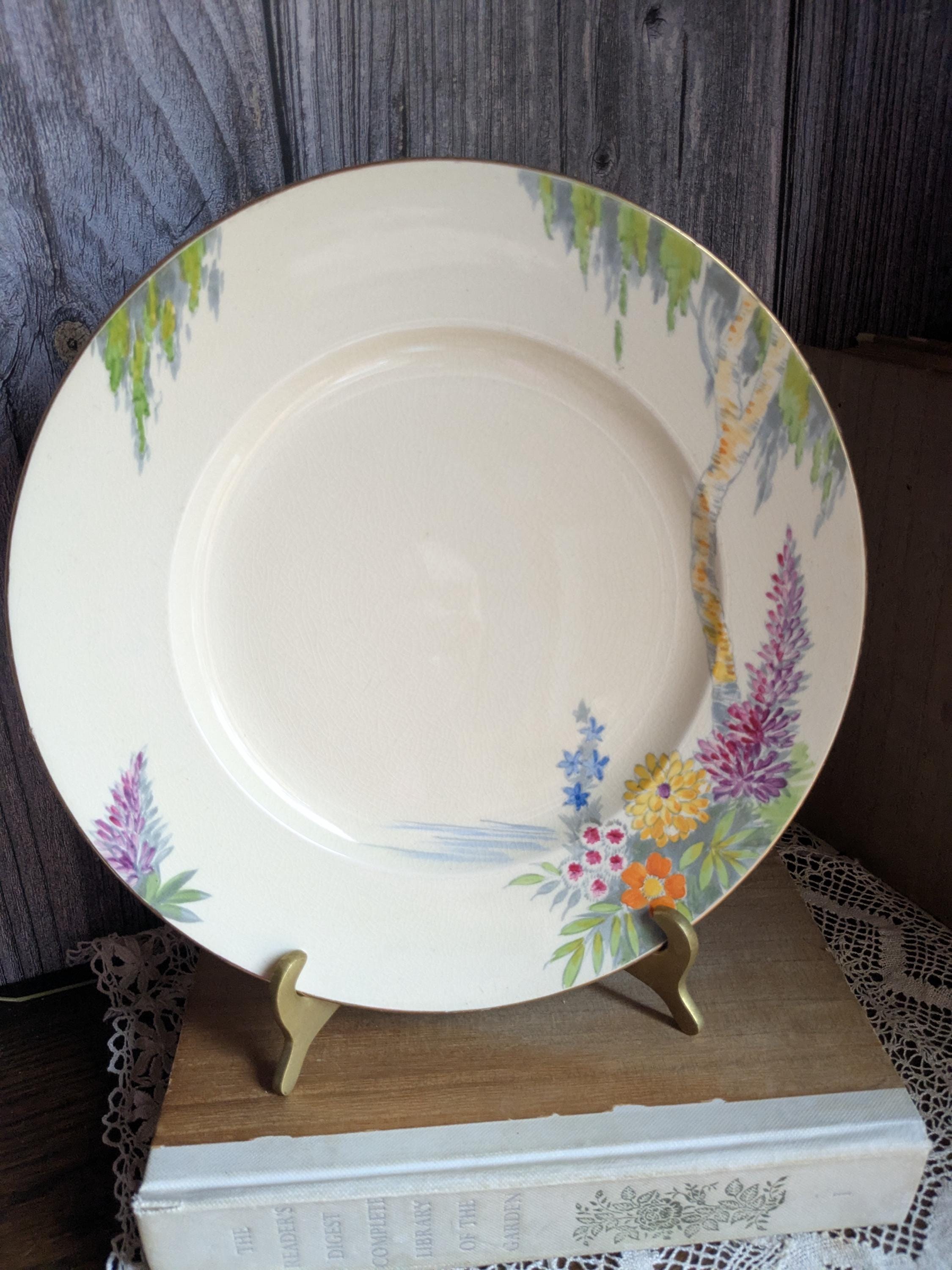 A SMALL GROUP OF BURLEIGH WARE WILLOW PATTERN BLUE AND WHITE DINNER
