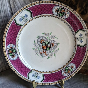 Antique Minton dinner plate &#39;Chinese Diaper&#39;