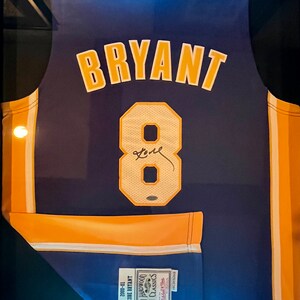 Ron Artest Autographed Yellow Los Angeles Jersey-Beckett W Hologram Black  at 's Sports Collectibles Store