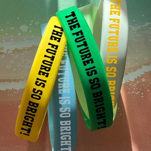 Bracciale in silicone personalizzato Regali di apertura della scuola in massa Eventi di laurea Regali di laurea Boy Girl Scout Spiriti sportivi Braccialetti in gomma personalizzati