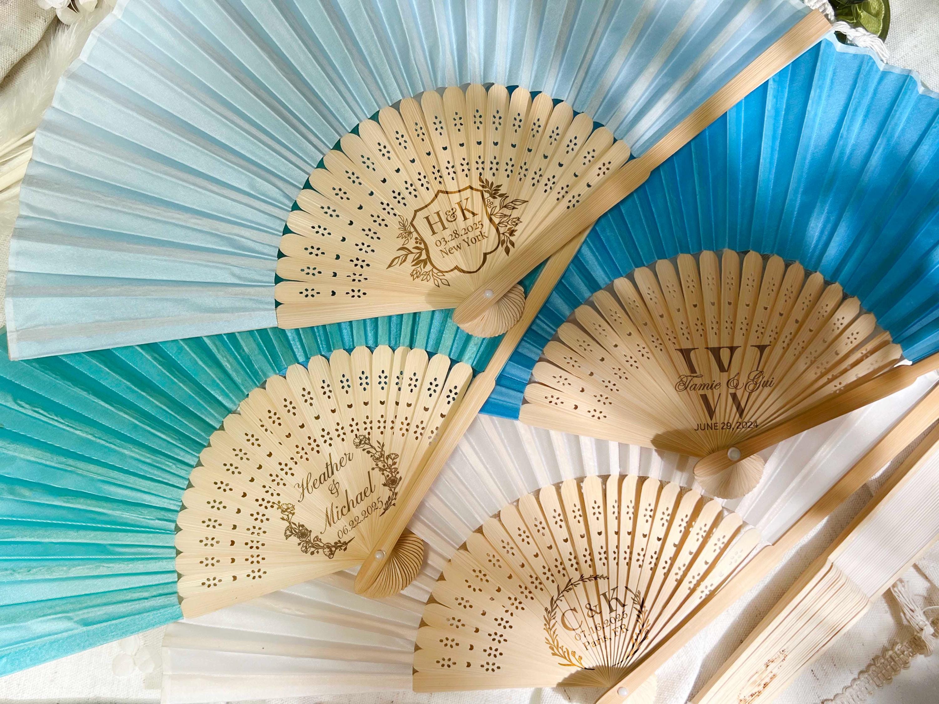 Personalized Engraved Fans Wedding Hand Fans Bulk Custom Frabic Fans Party Favors Gifts Guests Cloth Fan Baby Shower Quinceanera Folding Fan