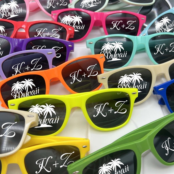 Personalized Printed Sunglasses Wedding Party Favors Gifts for Guests Bulk Custom Sunnies Birthday Quinceañera Grad Gifts Baby Shower Gifts