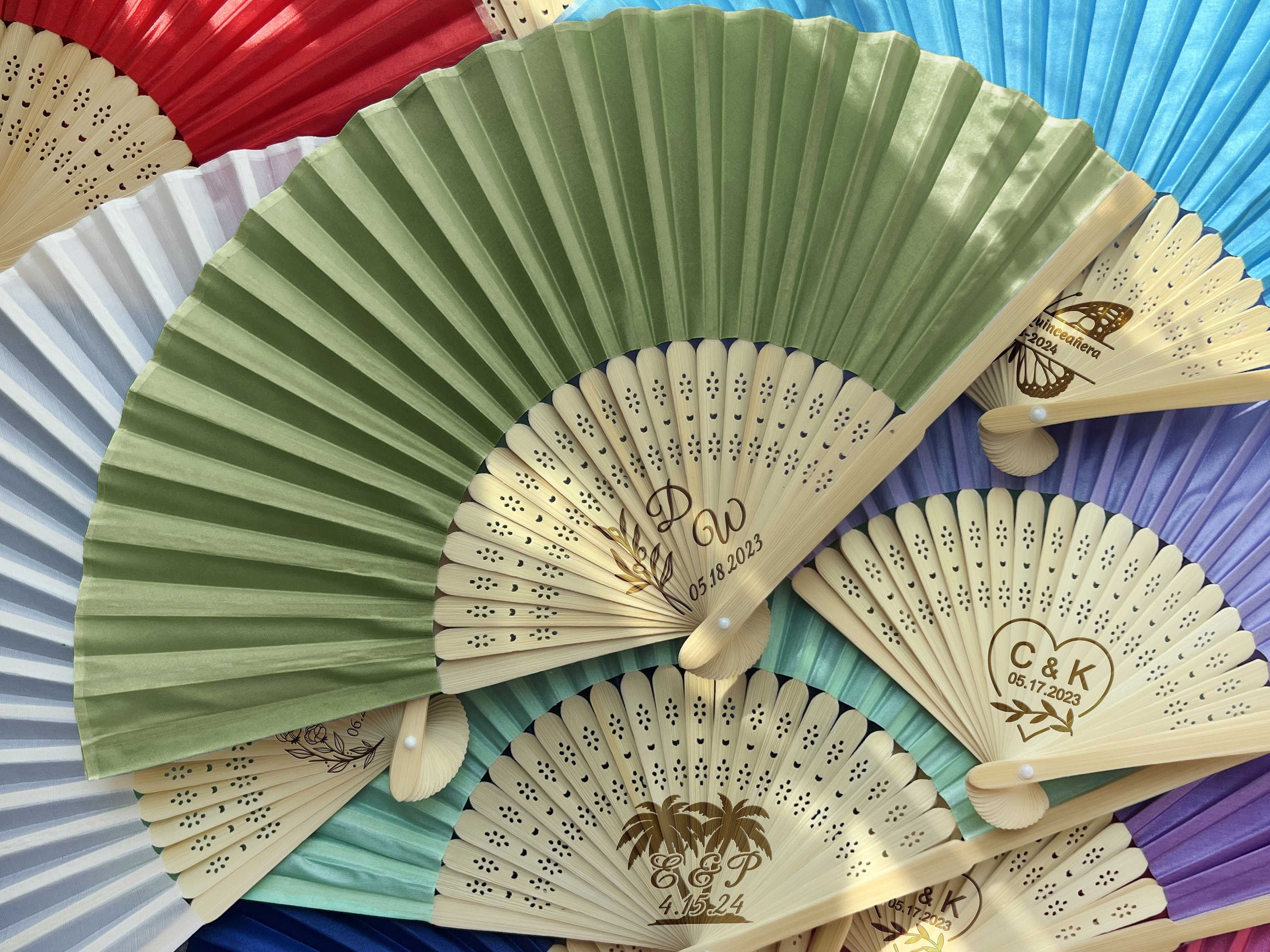 Wedding Hand Fans Personalized Folding Fans Bulk Party Favors Gifts Guests Custom Engraved Cloth Fan Baby Shower Quinceanera Gift Frabic Fan