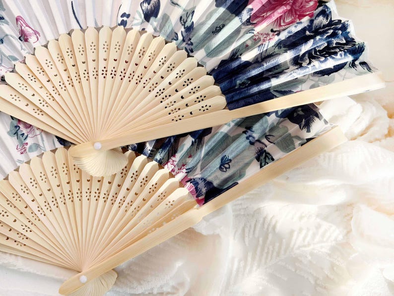 Customised Traditional Fan Personalized Fans Custom Floral Fabric Fans Wedding Party Favors Gifts ...