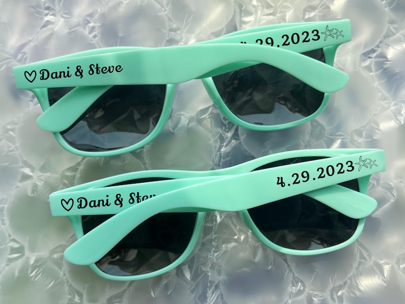 Personalized Wedding Sunglasses Bulk Custom Printed sunglasess Party Favors Gifts for Guests School Graduation Class of 2025 Company Logo Shades Gifts White black glasseses birthday gifts baby shower gifts for guests uv sunglasses Teal Blue sunglasses travel gifts cancun cruise gifts beach sunglasses ski shades Custom polarized sunglasses Personalized UV protection sunglasses Lunettes de soleil de mariage Personalisierte Sonnenbrillen Hochzeitssonnenbrille baseball hockey football sports gifts
