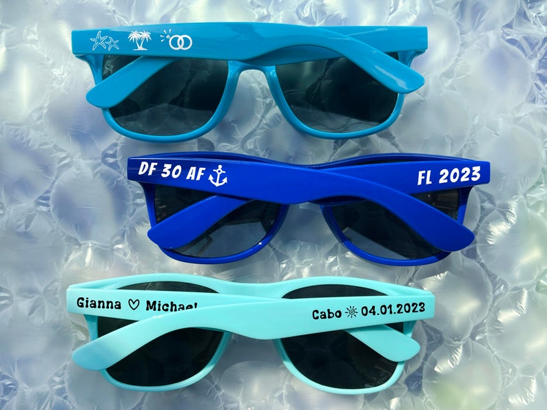 Personalized Wedding Sunglasses Bulk Custom Printed sunglasess Party Favors Gifts for Guests School Graduation Class of 2025 Company Logo Shades Gifts White black glasseses birthday gifts baby shower gifts for guests uv sunglasses royal blue sunglasses travel gifts cancun cruise gifts beach sunglasses ski shades Custom polarized sunglasses Personalized UV protection sunglasses Lunettes de soleil de mariage Personalisierte Sonnenbrillen Hochzeitssonnenbrille baseball hockey football sports gifts