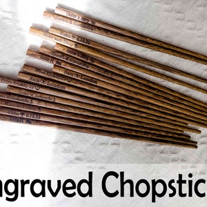 Personalized Engraved Chopsticks in Organza Bag Rustic Destination Wedding Party Favors Wood Wenge Chopsticks Custom Unique Gifts for Couple