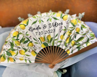 High End Personalized Custom Fans Wedding Dinner Prom Party Favors Gifts For Guests Bulk Printed Monogram Hand Fans Luxury Quinceañera Fans