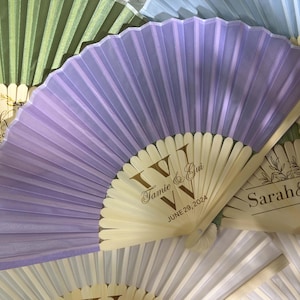 lavender hand fans Wedding Party Favors Gifts Guests for guests Personalized Custom Sage Green Fabric Fans Bulk Engraved White Cloth Fan Quinceanera Gifts Folding Hand Fans concert Music fans graduation gifts class of 2026 baby shower fans BIRTHDAY gifts Business Gifts LOGO company bar events promotion advertisement monogram wedding gifts summer events real estate gifts for guests fabric fans vintage dark green white decoration beach fans