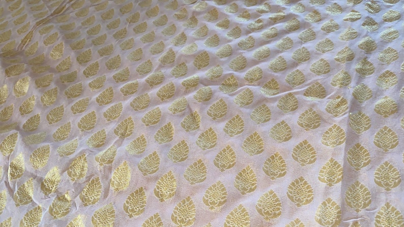 bridesmaids Gift for her Peach Saree wedding Saree handloom saree Christmas Gift Pure Georgette khaddi Banarasi saree gold zari saree