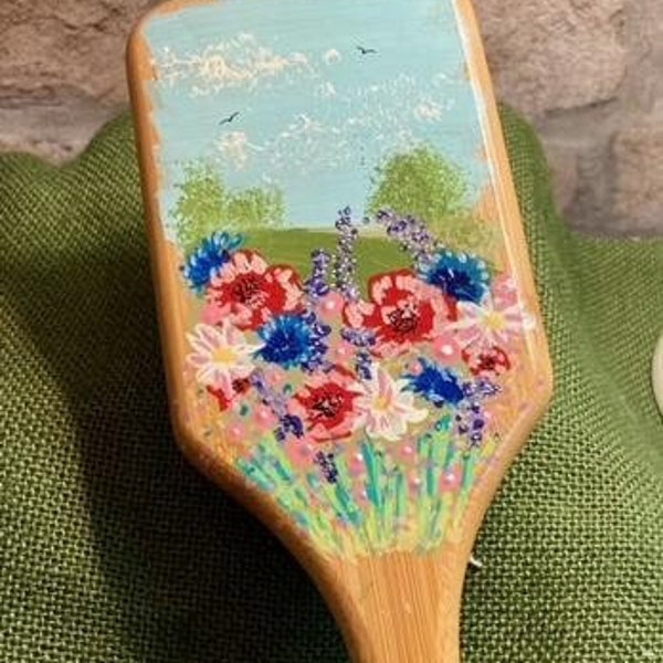 Hand painted hairbrush - natural bamboo, cushioned, with bag