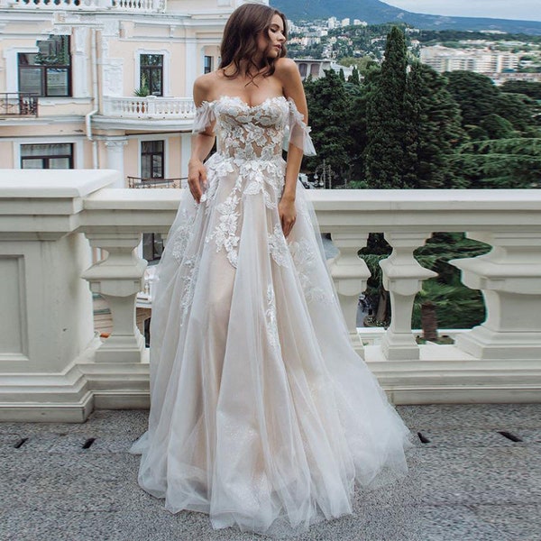 Personalised Sexy Sweetheart Off Shoulder A Line Wedding Dresses Appliques Tulle Sleeveless Bridal Wedding Gowns