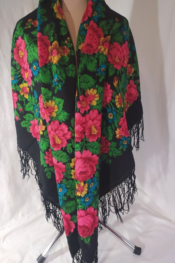 Oversized shawl, soviet floral print shawl, Babush