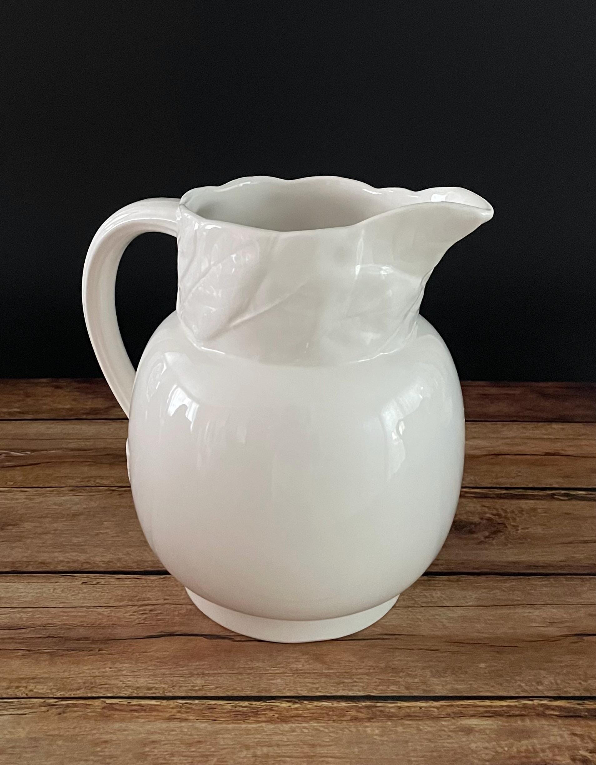 イタリア「セラミックパオリ」の水差し （底にＩＴＡＬＹ　６２９／３5のサイン） イタリア「セラミックパオリ」の水差し （底にITALY 629／35