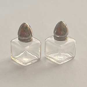 Vintage Mini Salt and Pepper Shakers Made by Irice with Silver Metal Top - Individual Table Setting Salt and Pepper Set