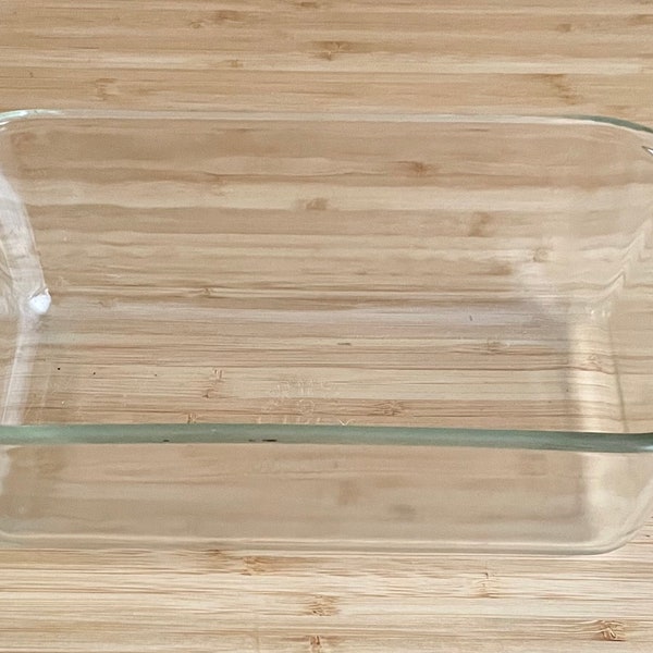 3" Deep Vintage Pyrex Bread Loaf Pan - Pyrex 215 Clear Glass 9 x 5 x 3 Glass Bread Baking Dish Made by Pyrex in the USA in the 1960's
