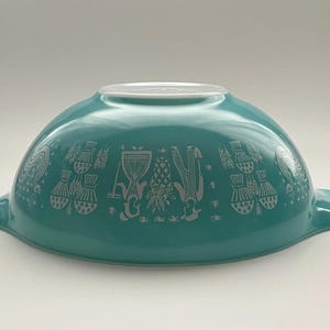 4 Quart Vintage Pyrex Amish Butterprint Cinderella Mixing Bowl Excellent Condition Pyrex 444 Batter Bowl with Pour Handles Made in USA 60&#39;s