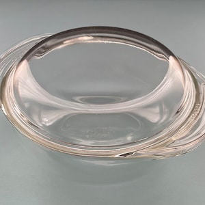 Vintage Pyrex Glass Casserole Baking Dish 1 Quart with Trivet Lid Pyrex 022
