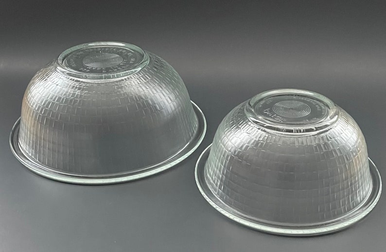 Pyrex Mixing Bowls