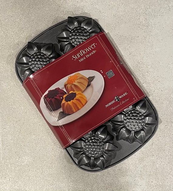 Nordic Ware Braided Mini Bundt Pan – Mockingbird Hospitality