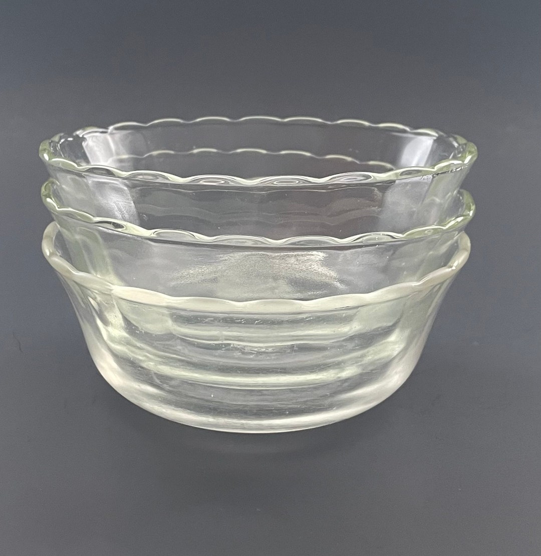 Vintage Fireking Ramekins Rare Set of 3 Large 15 Ounce Ruffle Top 426 Clear Glass Custard Cups