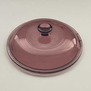Replacement Cranberry Visions Lid V 1.5 C Fits 1.5 Qt / 1.5 L Pot / Double Boiler / 7&quot; Skillet (6 3/4&quot; inner rim) Made by Pyrex/Corning 90&#39;s