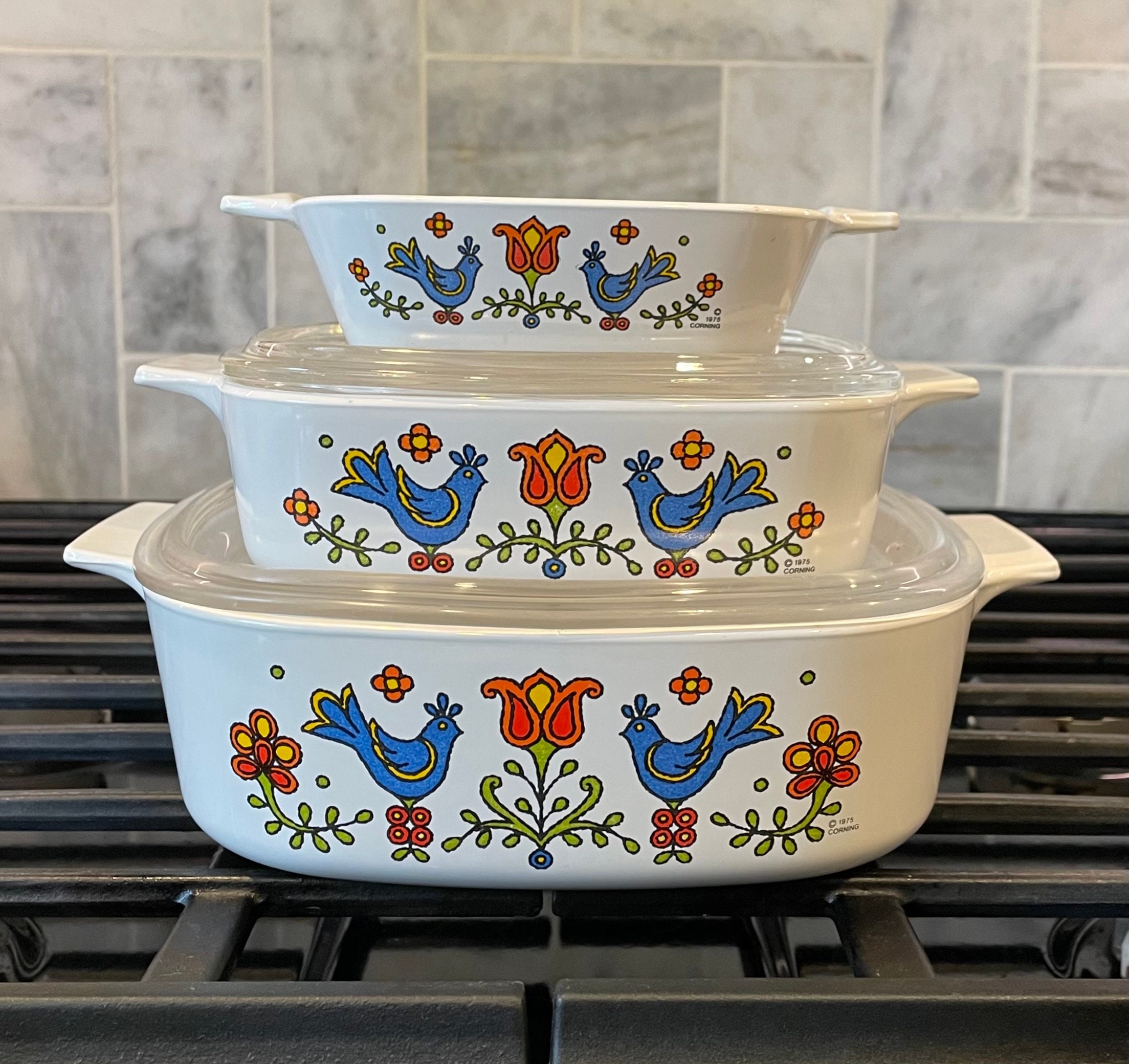 Vintage corning shop ware set
