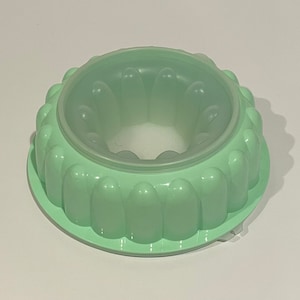 Vintage Tupperware Jello Mold From The 1970&#39;s Jadeite Tupperware Dessert Mold Jel and Serve For Aspic Salad, Jello Mold Kid Craft