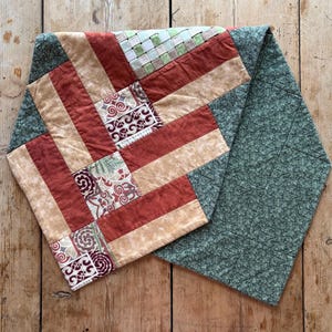 Vintage Quilted Table Runner: 1990's Floral Quilt Centerpiece