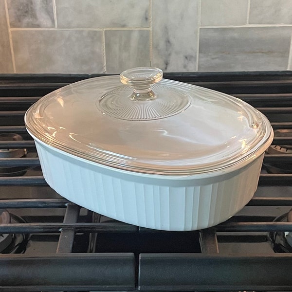 Vintage Corning Ware French White F-2-B Oval Casserole with Lid 2.8 Quart 2.8 Liter Pyroceram Glass Baking Dish Made in the USA in 1990's