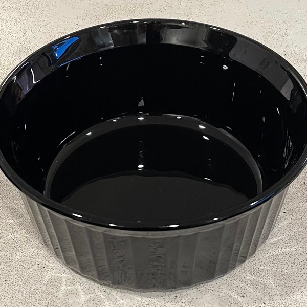 Vintage Corning Ware French Black Souffle / Round Casserole Baking Dish F-5-B 1.5 L Classic Black Made in the USA by Corning in the 1990's