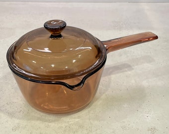 1 Liter Vintage Amber Visions Sauce Pan with Pour Spout and Matching Lid a 1 Quart / 1 Liter Glass Pot Made in the USA in the 1990's