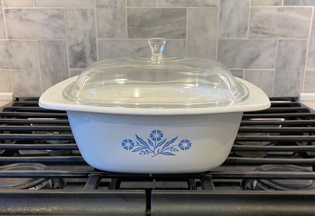 4 Qt Vintage Corning Ware Blue Cornflower Dutch Oven P 34 B the Large 4 Quart Roaster 1950 s Corning Pyroceram and Pyrex Glass Lid Etsy