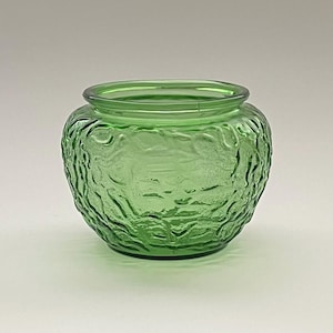 Vintage E. O. Brody Co. Emerald Green Glass Flower Vase with Crinkle Texture Made in Cleveland in the 1960&#39;s